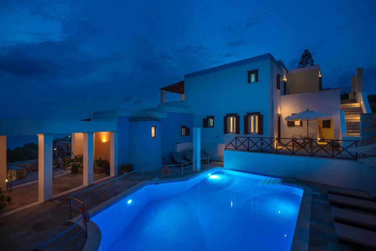 Reggina'S Apartments Finikas  Bagian luar foto
