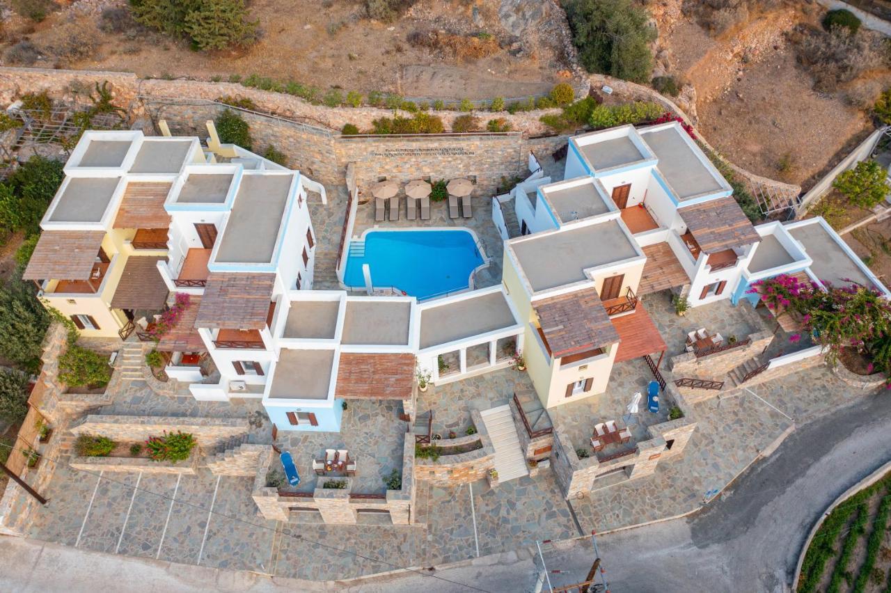 Reggina'S Apartments Finikas  Bagian luar foto