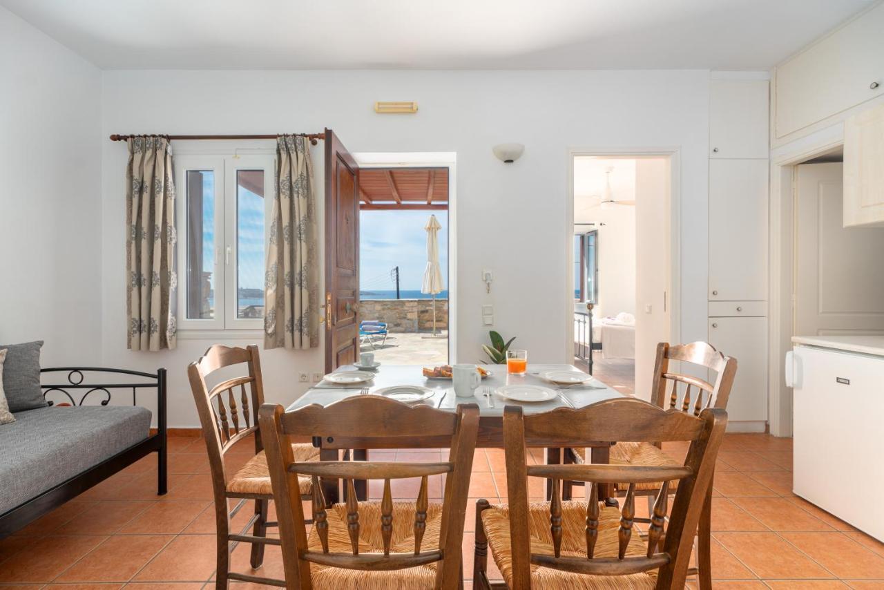 Reggina'S Apartments Finikas  Bagian luar foto
