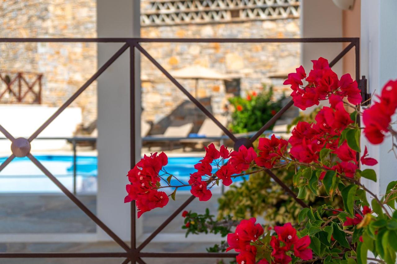 Reggina'S Apartments Finikas  Bagian luar foto