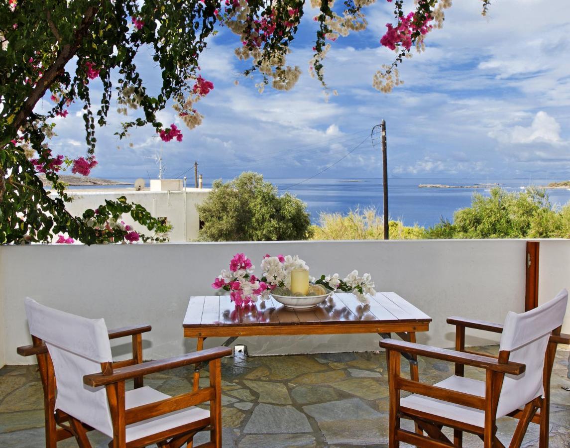 Reggina'S Apartments Finikas  Bagian luar foto
